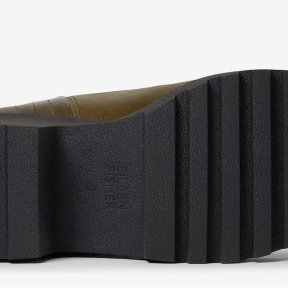 Eileen Fisher Kat olive distressed‎ leather lug sole Chelsea ankle boots size 11 - Picture 7 of 16